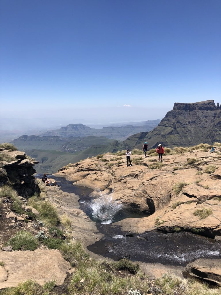 Drakensberg hiking tugela falls view